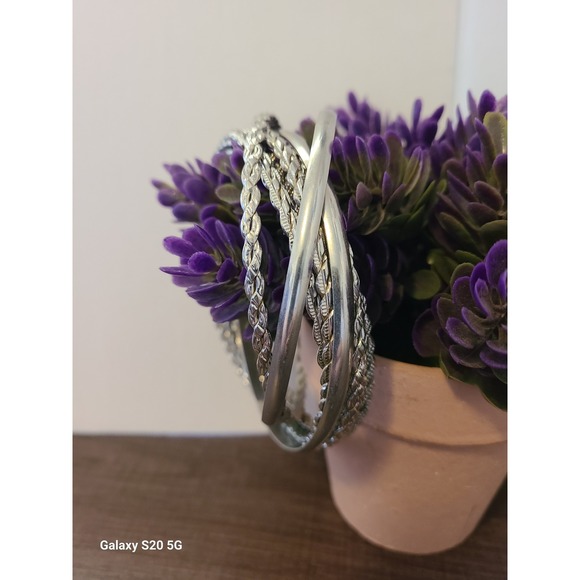 Silver Tone Stackable Bangle Bracelet Set 8 Piece Twisted Rope Smooth Minimalist - Picture 7 of 7